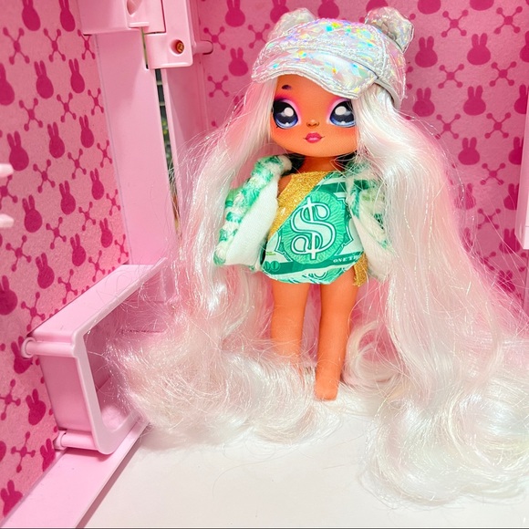 Na Na Na “ARI PRISM” Doll 7.5” - Picture 3 of 8